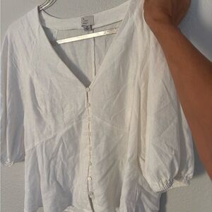 White Button-Up linen Blouse